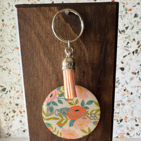 Doctora Keychains